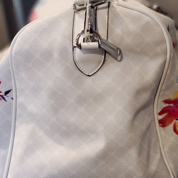 STEVE MADDEN BSPEEDYF WHT/MULT/FLORAL WEEKENDER - Picture 5 of 9